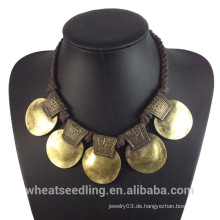 2015 Neuer Entwurf lokales Produkt Weinlese-Goldlegierungs-Choker-Halskette für Frauen-Damen